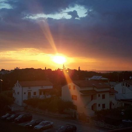 Apartment Korni Porec Esterno foto
