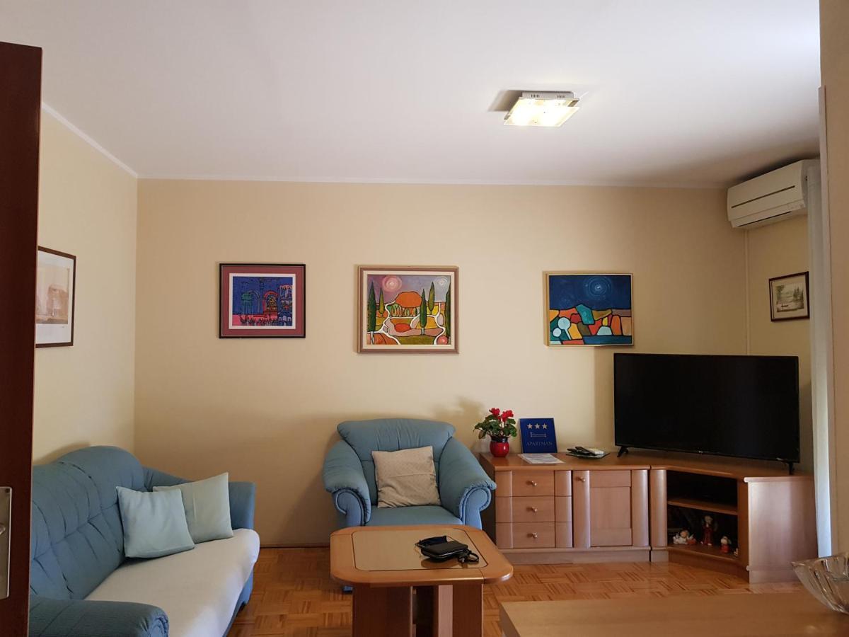 Apartment Korni Porec Esterno foto