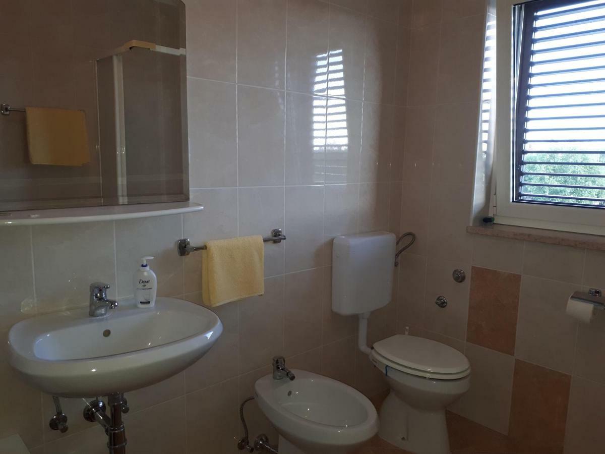 Apartment Korni Porec Esterno foto