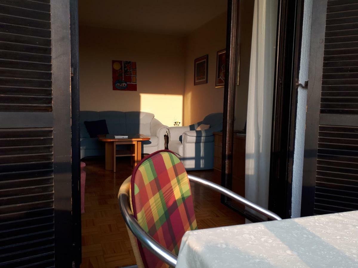 Apartment Korni Porec Esterno foto